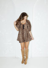 Load image into Gallery viewer, Leopard Puff Sleeve Romper

