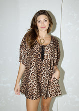 Load image into Gallery viewer, Leopard Puff Sleeve Romper
