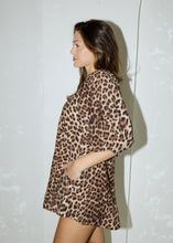 Load image into Gallery viewer, Leopard Puff Sleeve Romper
