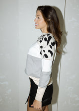 Load image into Gallery viewer, Grey &amp; Leopard Color Block Sweater
