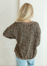 Load image into Gallery viewer, Millie Textured Leopard Top - Mushroom
