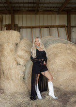 Load image into Gallery viewer, Wranglin Black Shredded Long Cardigan
