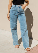 Load image into Gallery viewer, Logan High Rise Dad Jeans
