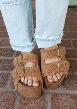 Load image into Gallery viewer, Blowout Sherpa Brown Platform
