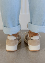 Load image into Gallery viewer, Vintage Havana Noah Wild Leopard Sneakers
