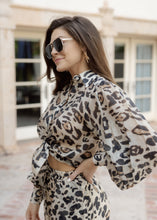 Load image into Gallery viewer, In The Wild Leopard Shorts Set

