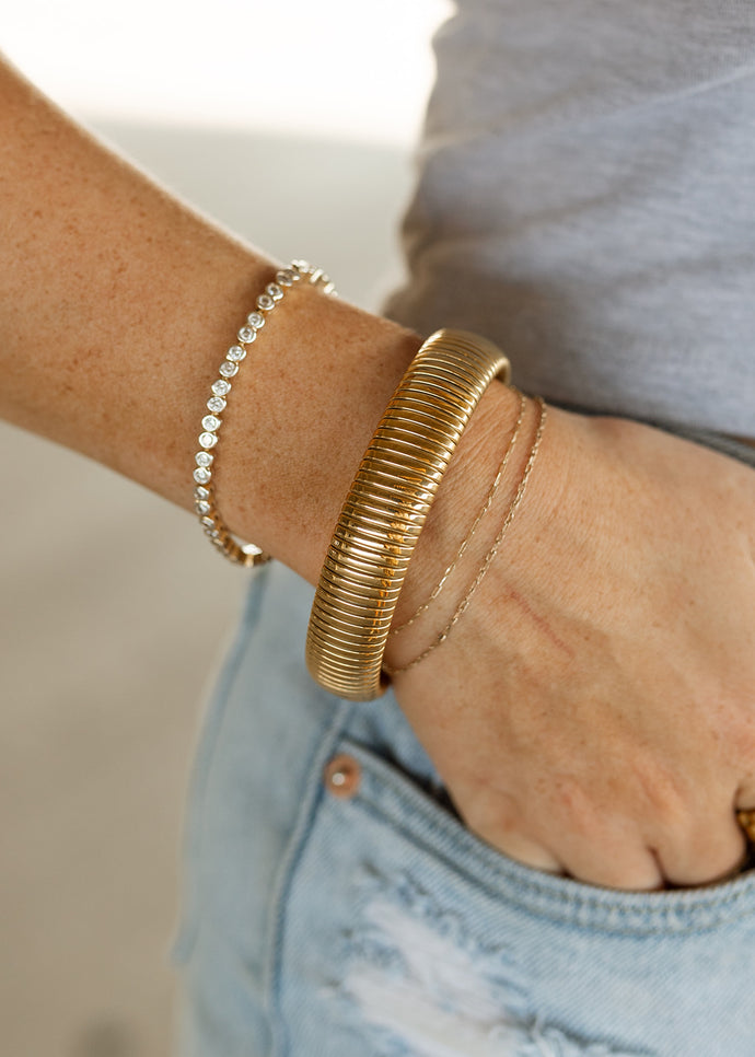 Cobra Gold Bracelet