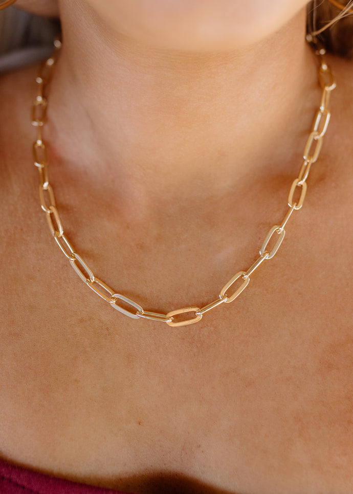Mesquite Gold Paperclip Necklace