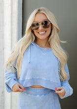 Load image into Gallery viewer, Lavender Mineral Washed Hoodie Top
