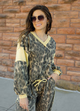 Load image into Gallery viewer, Olive &amp; Honey Cheetah Print V-Neck Top
