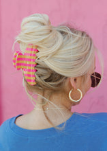 Load image into Gallery viewer, Oversized Claw Clip - Pink &amp; Mustard Stripe
