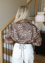 Load image into Gallery viewer, Lynn Leopard Button Down Top
