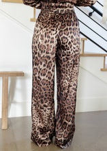 Load image into Gallery viewer, Dolce Satin Leopard Pajama Set
