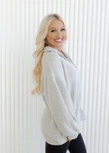 Load image into Gallery viewer, Oversized Zip Up Cardigan - Heather Grey
