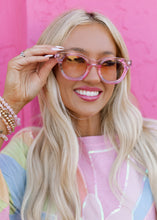 Load image into Gallery viewer, Freyrs Deni Pink Sunglasses

