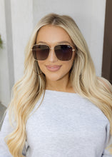 Load image into Gallery viewer, Quay High Roller Brown Sunglasses
