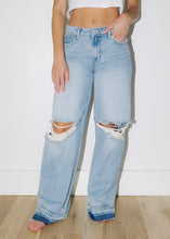 Load image into Gallery viewer, Nori Wide Leg Denim Jeans
