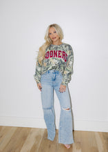 Load image into Gallery viewer, Oklahoma Sooners Camo Sweatshirt
