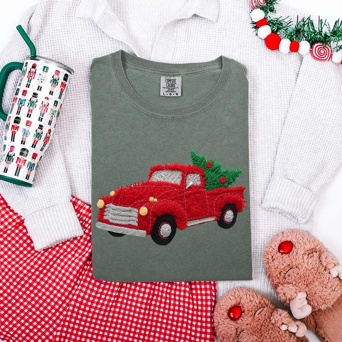 Faux Yarn Red Christmas Truck Moss Tee