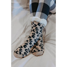 Load image into Gallery viewer, Ready to Ship | The Jana - Leopard Fleece Lined Socks
