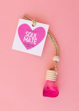 Load image into Gallery viewer, Valentine Heart Car Reed Diffuser Freshie Carfume
