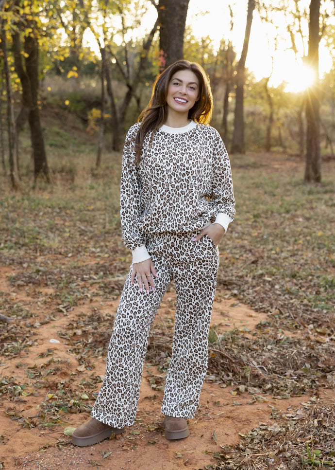 Cream Leopard Sweatshirt & Sweatpants Set