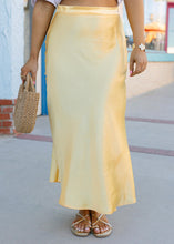 Load image into Gallery viewer, Pineapple Satin Midi Skirt
