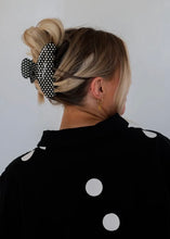 Load image into Gallery viewer, Black &amp; White Polka Dot Claw Clip
