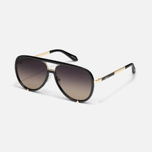 Load image into Gallery viewer, Quay High Profile Aviator Sunglasses - Black Smoke
