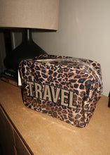Load image into Gallery viewer, Leopard Clear Coat TRAVEL Bag
