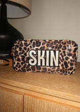 Load image into Gallery viewer, Leopard Clear Coat SKIN Bag
