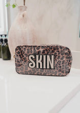 Load image into Gallery viewer, Leopard Clear Coat SKIN Bag
