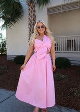 Load image into Gallery viewer, Pink Lilac Knotted Flower Dress
