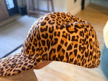 Load image into Gallery viewer, WHITE EMBROIDERIED BOW- LEOPARD BRUSHED SUEDE DAD HAT
