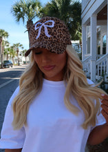 Load image into Gallery viewer, Leopard Bow Suede Hat
