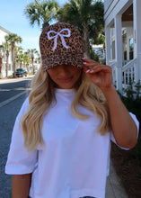Load image into Gallery viewer, Leopard Bow Suede Hat
