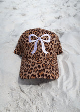 Load image into Gallery viewer, Leopard Bow Suede Hat

