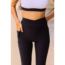 Load image into Gallery viewer, Ready to Ship | Crossover Black Pocket CAPRI Leggings

