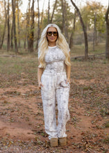 Load image into Gallery viewer, Avery Woodland Camo Wide Leg Sweatpants
