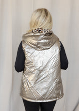 Load image into Gallery viewer, Metallic Gold &amp; Leopard Reversible Vest
