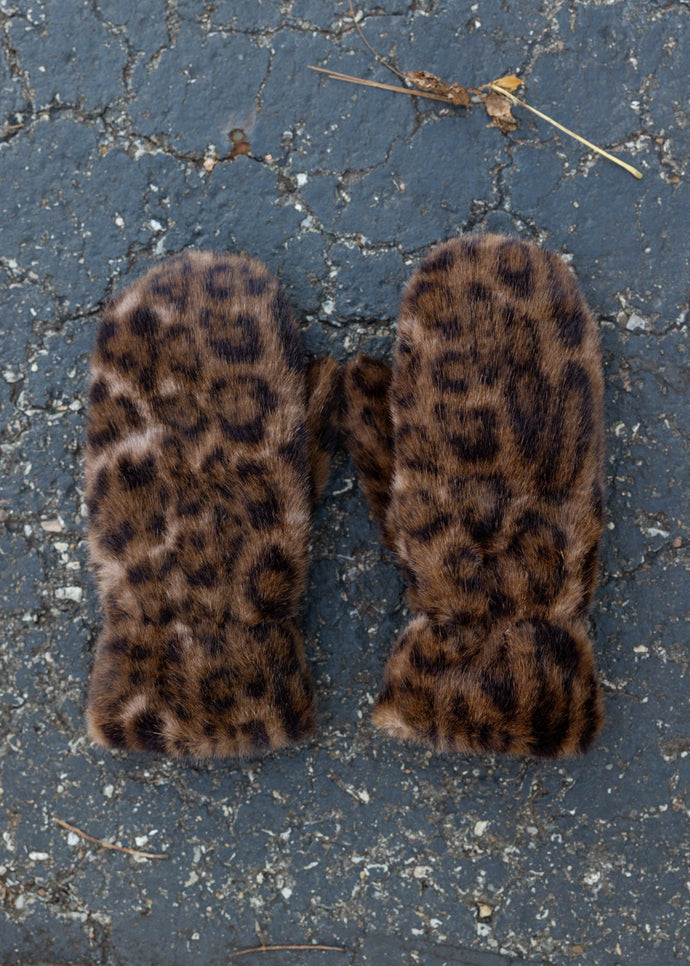Leopard Faux Fur Mittens