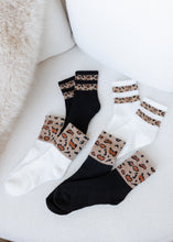 Load image into Gallery viewer, Leopard Print Cozy Socks
