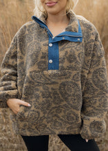 Load image into Gallery viewer, Porter Paisley Sherpa Pullover
