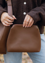 Load image into Gallery viewer, Gretchen Brown Bucket Messenger Bag
