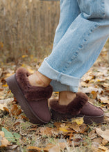 Load image into Gallery viewer, Dorah Brown Platform Sherpa Booties
