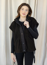 Load image into Gallery viewer, Cozy Black Sherpa Fleece Vest
