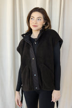 Load image into Gallery viewer, Cozy Black Sherpa Fleece Vest
