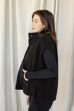 Load image into Gallery viewer, Cozy Black Sherpa Fleece Vest
