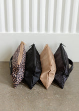 Load image into Gallery viewer, Traditional Cheetah Print Expandable Organizer
