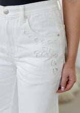 Load image into Gallery viewer, Marie White Embroidered Barrel Jeans
